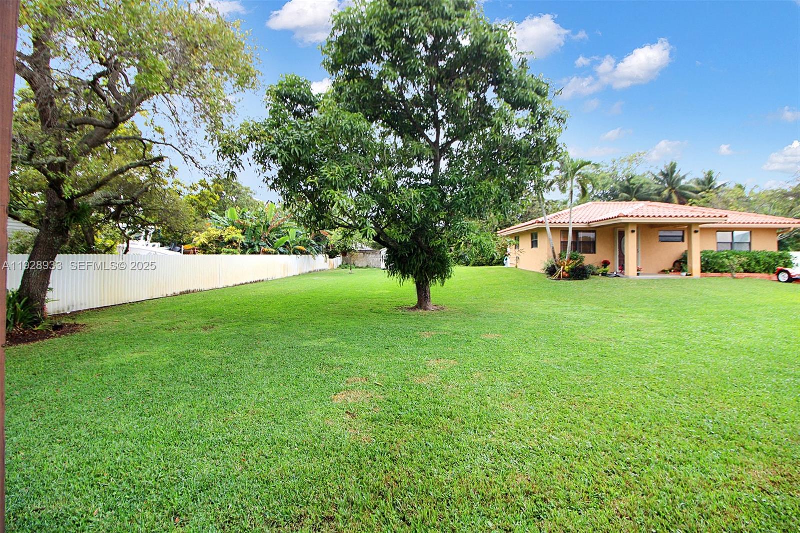 50 SW 130th Ave Miami, FL 33184