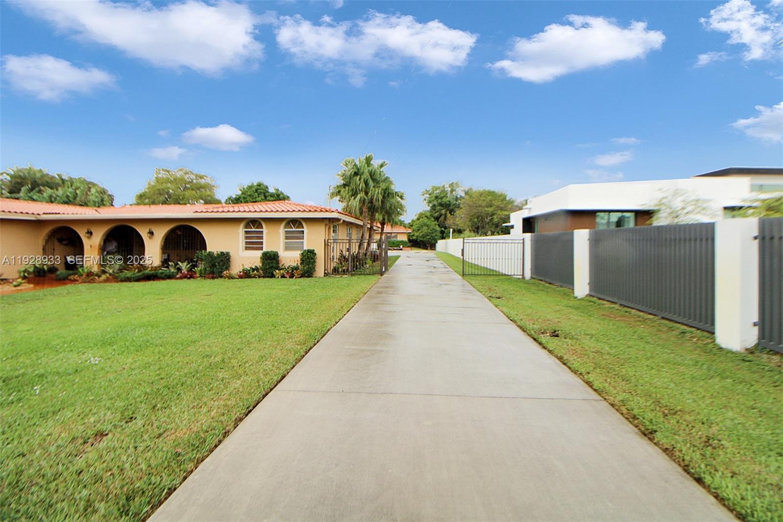 50 SW 130th Ave Miami, FL 33184