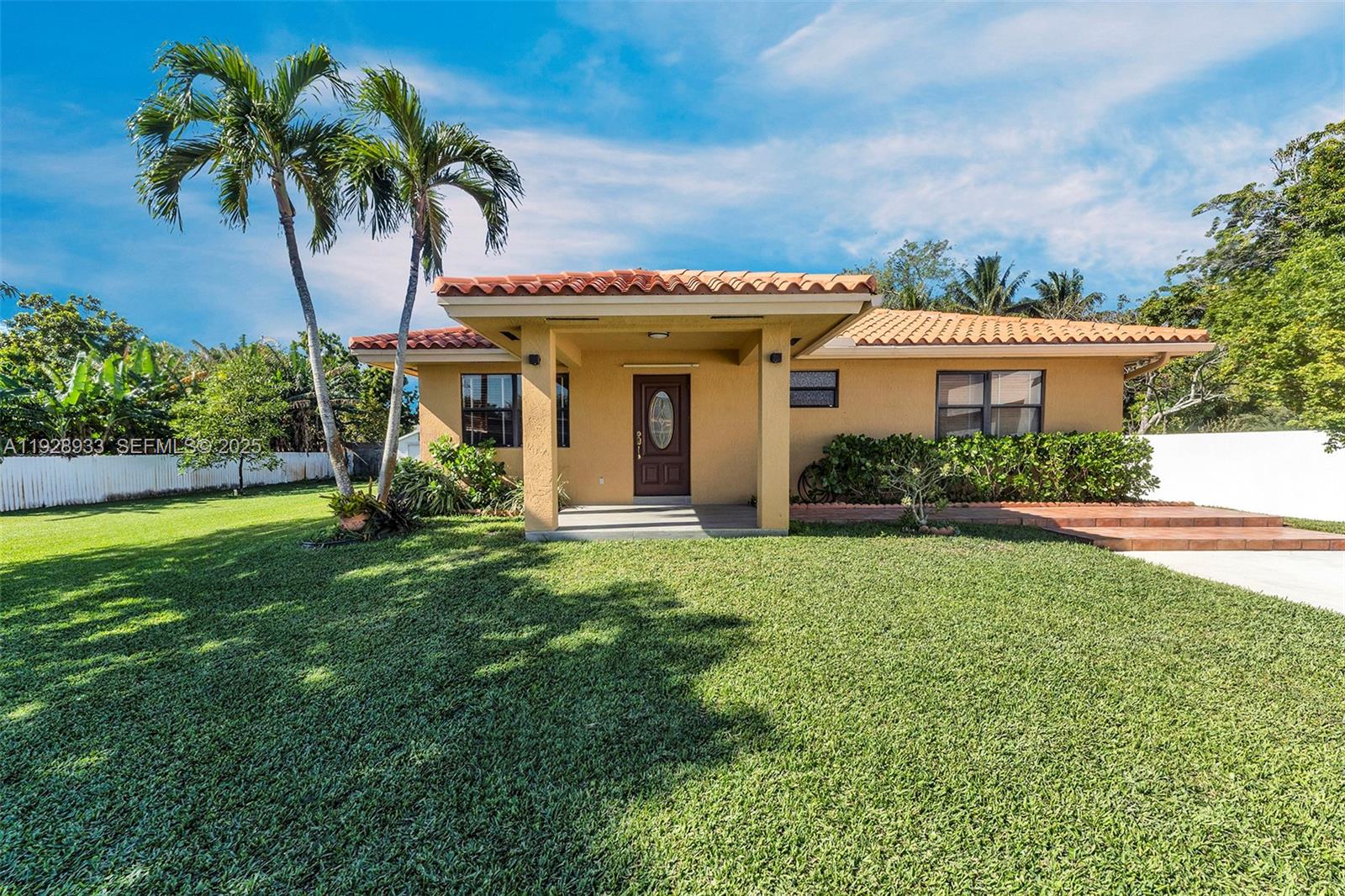 50 SW 130th Ave Miami, FL 33184