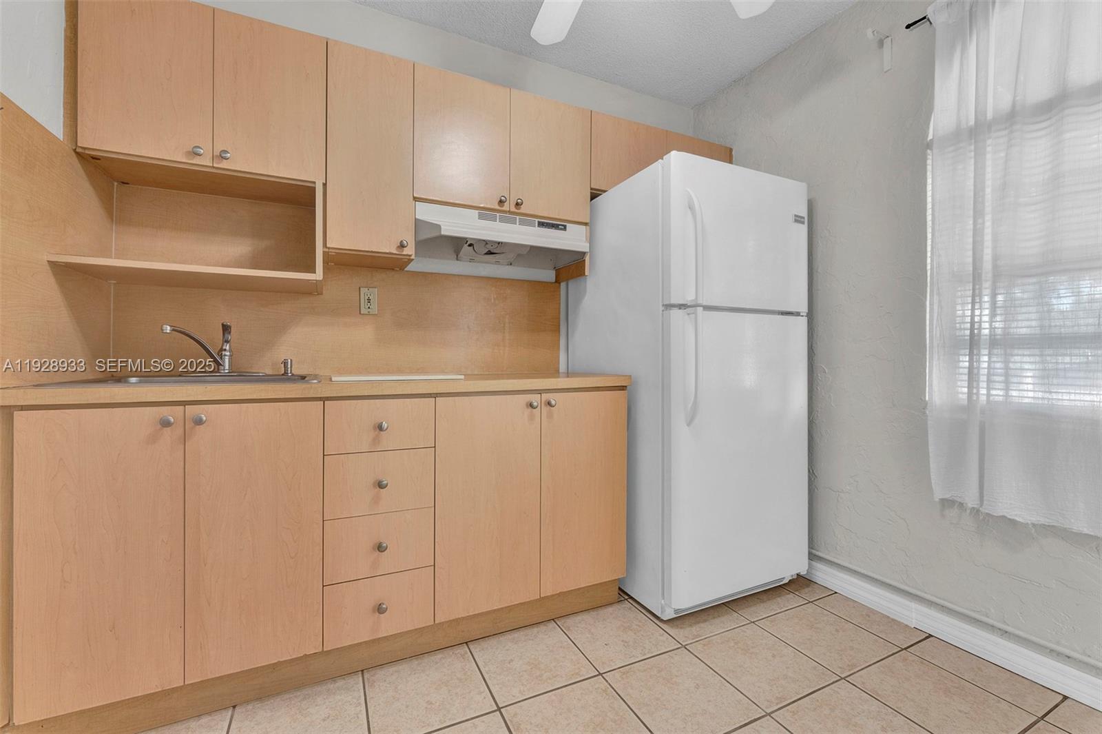 50 SW 130th Ave Miami, FL 33184