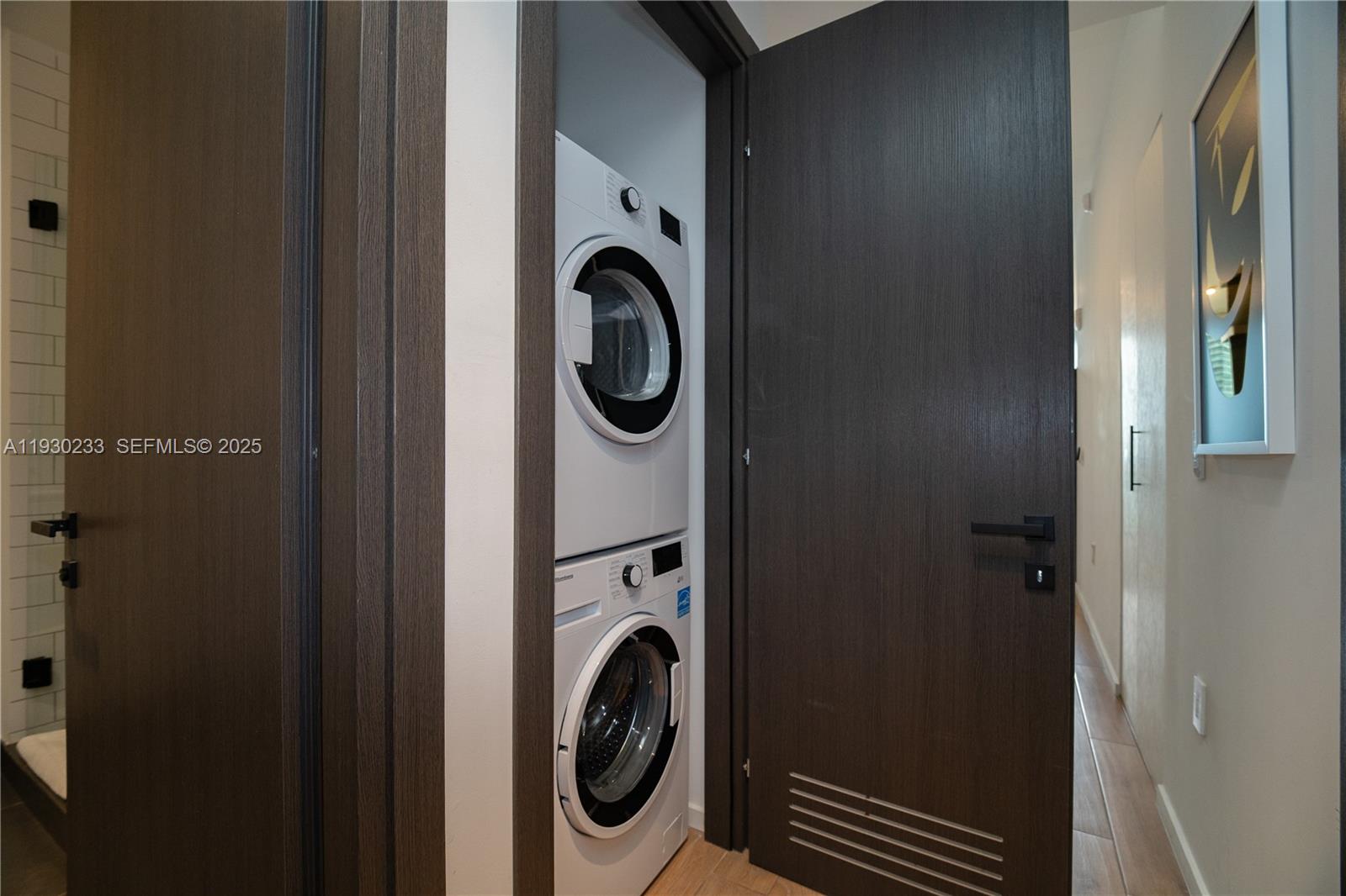 398 NE 5th St #2602 Miami, FL 33132