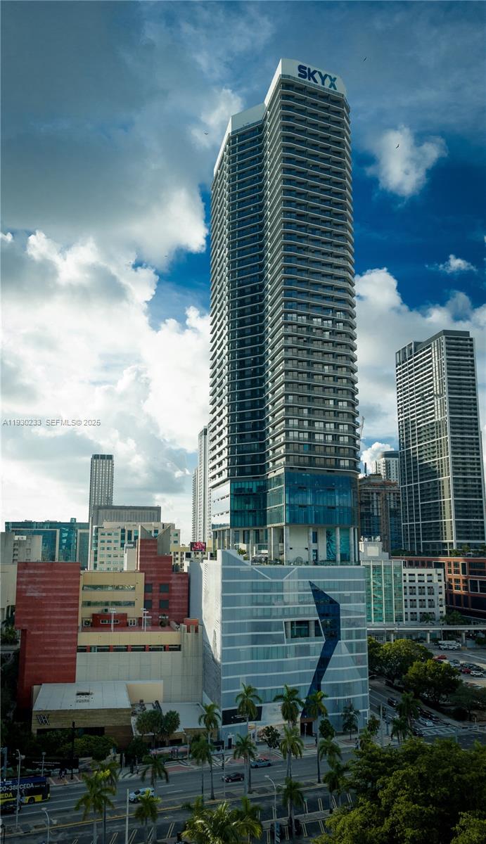 398 NE 5th St #2602 Miami, FL 33132