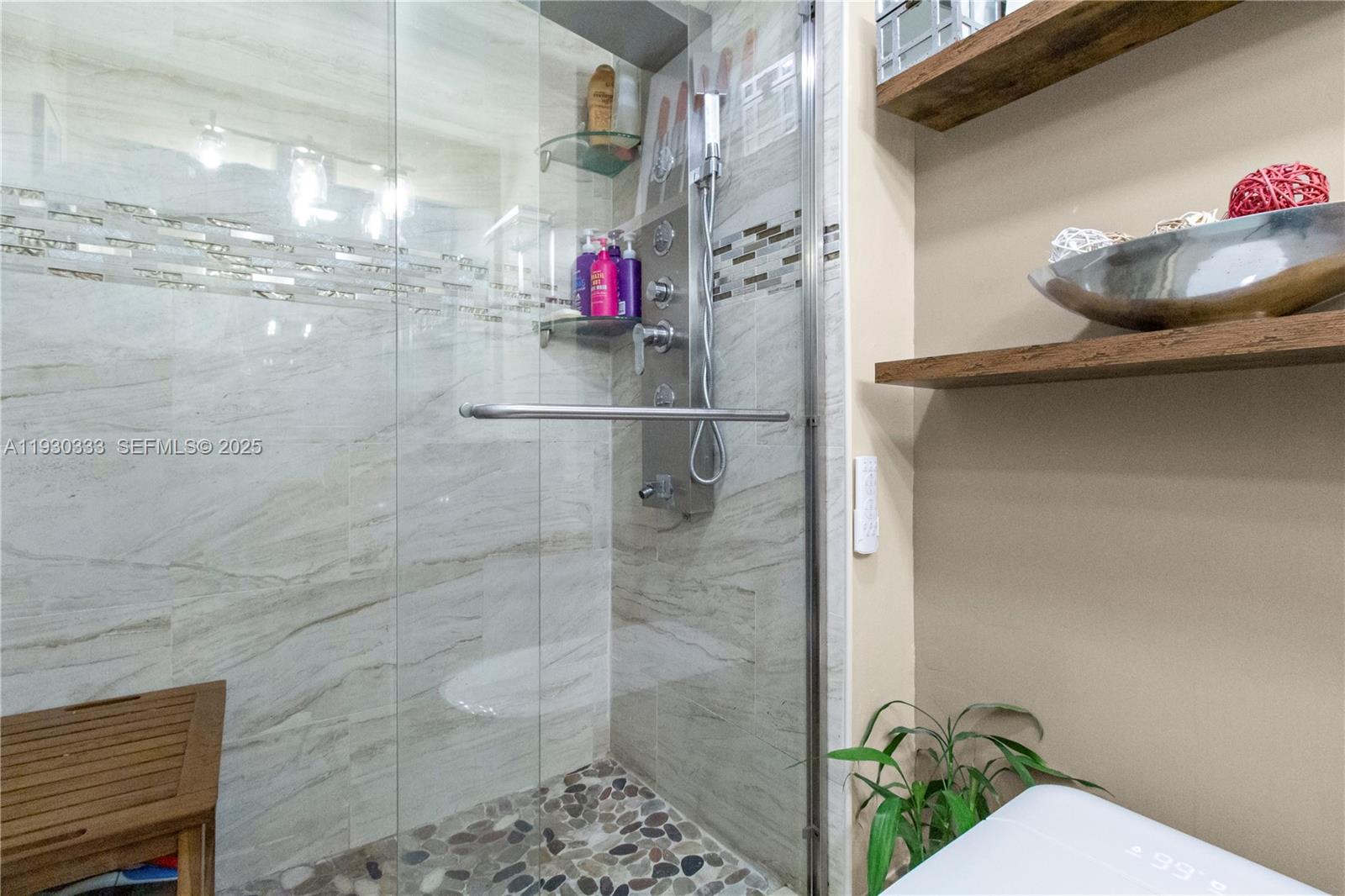 18061 Biscayne Blvd #PH01 Aventura, FL 33160