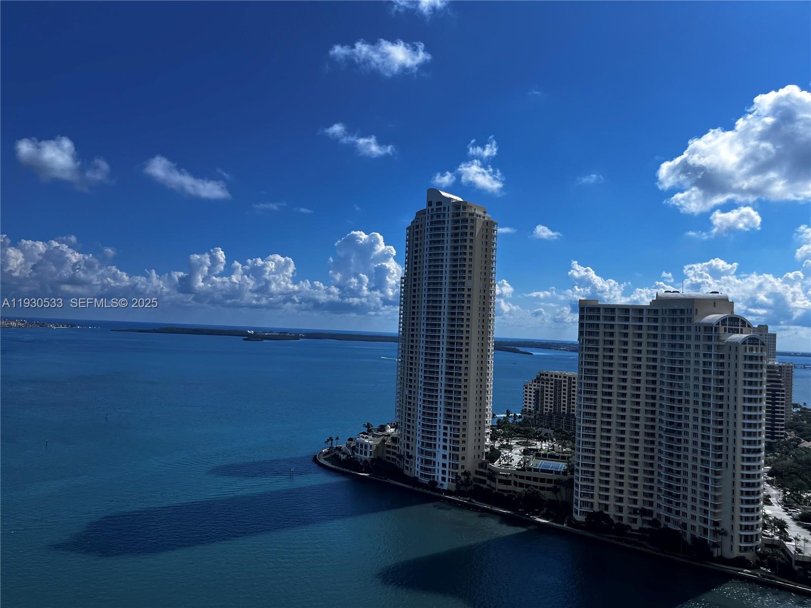 335 S Biscayne Blvd #2701