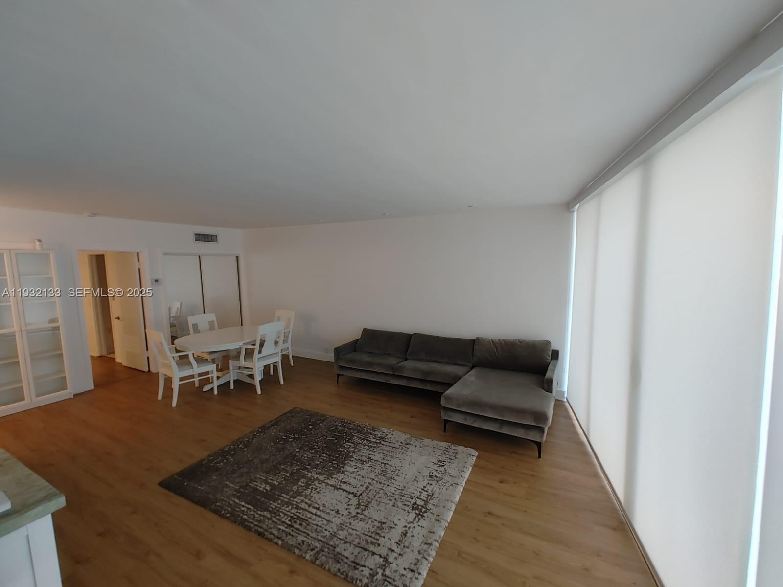 10210 Collins Ave #306 Bal Harbour, FL 33154