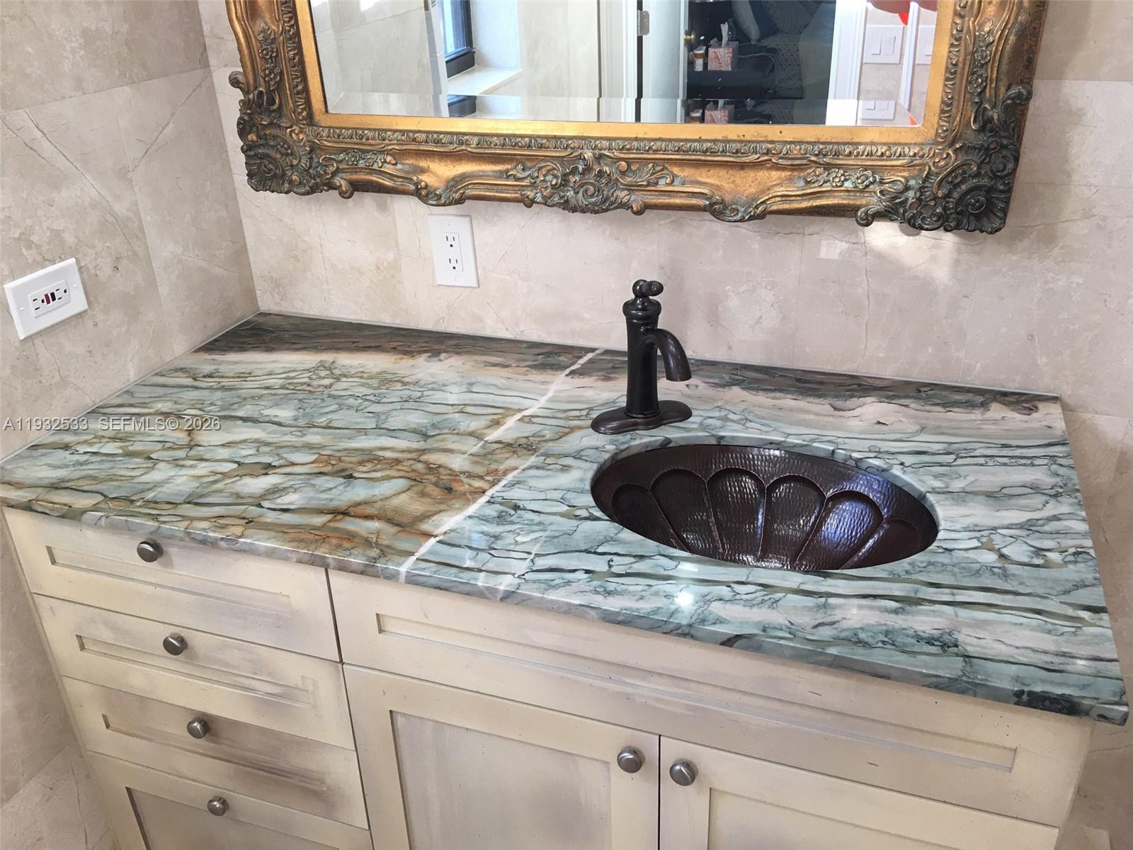 4575 Post Ave Miami Beach, FL 33140