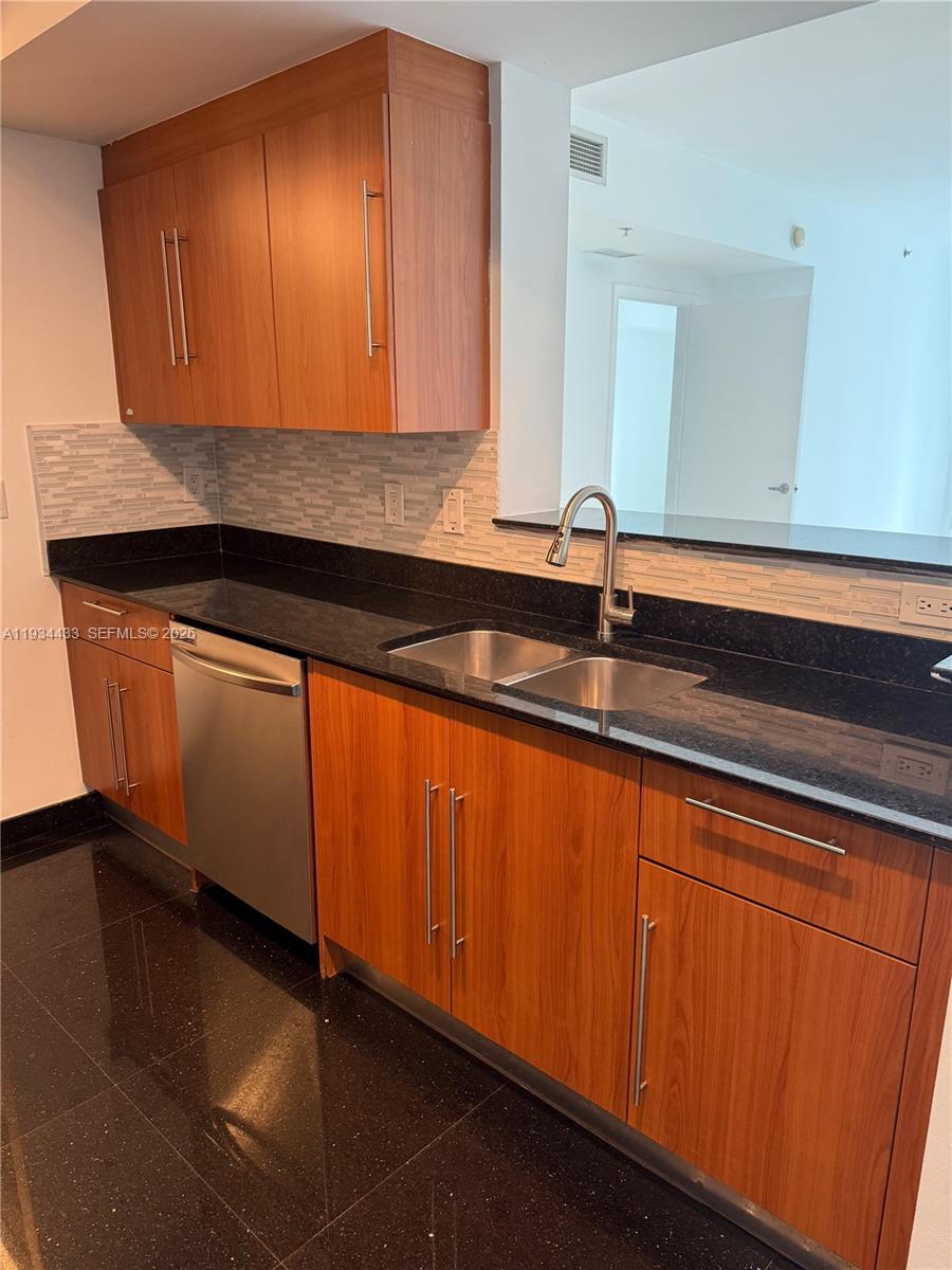 image One Miami West Condo6