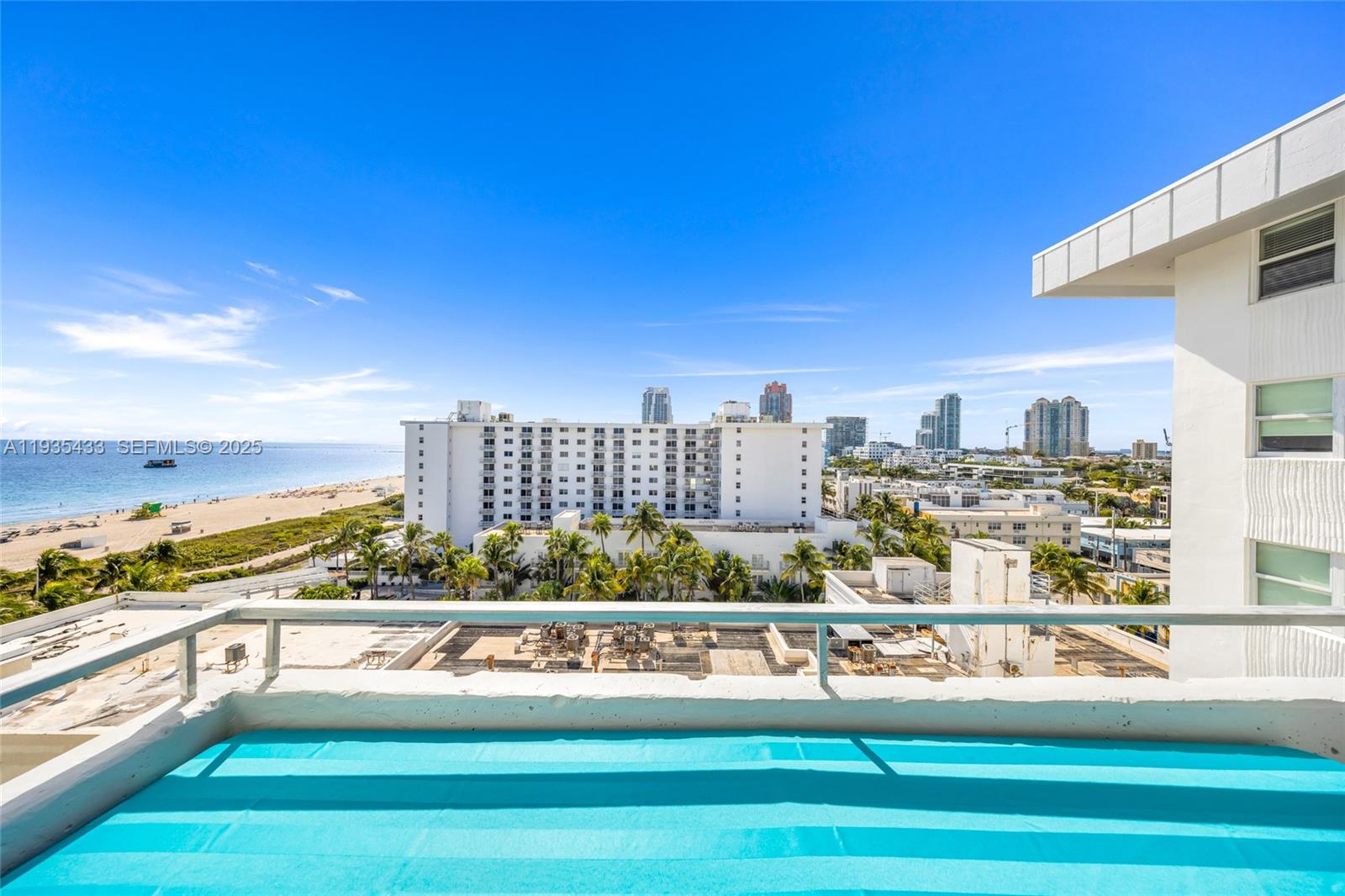 465 Ocean Dr #1008 Miami Beach, FL 33139