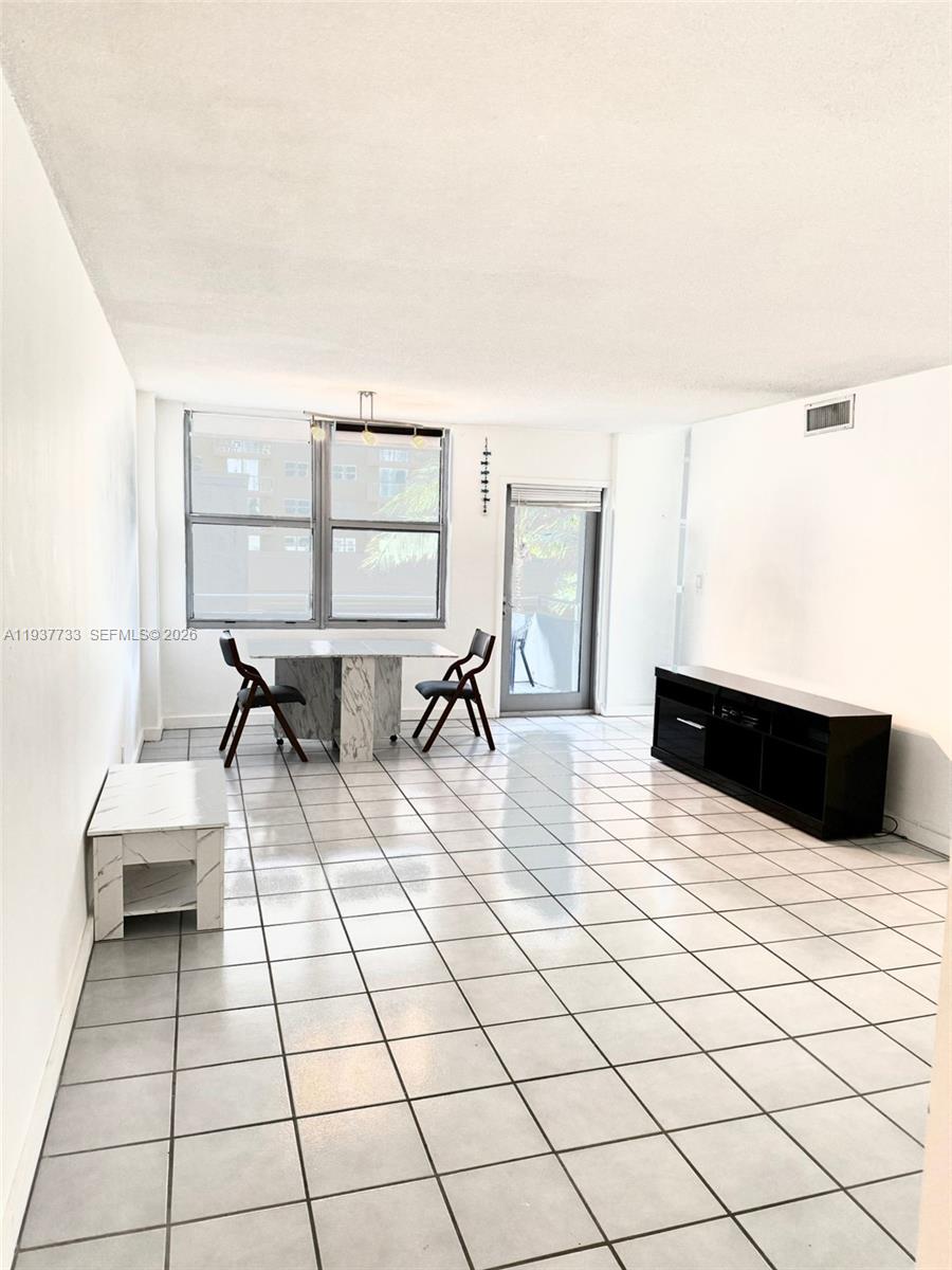 9225 Collins Ave #307 Surfside, FL 33154