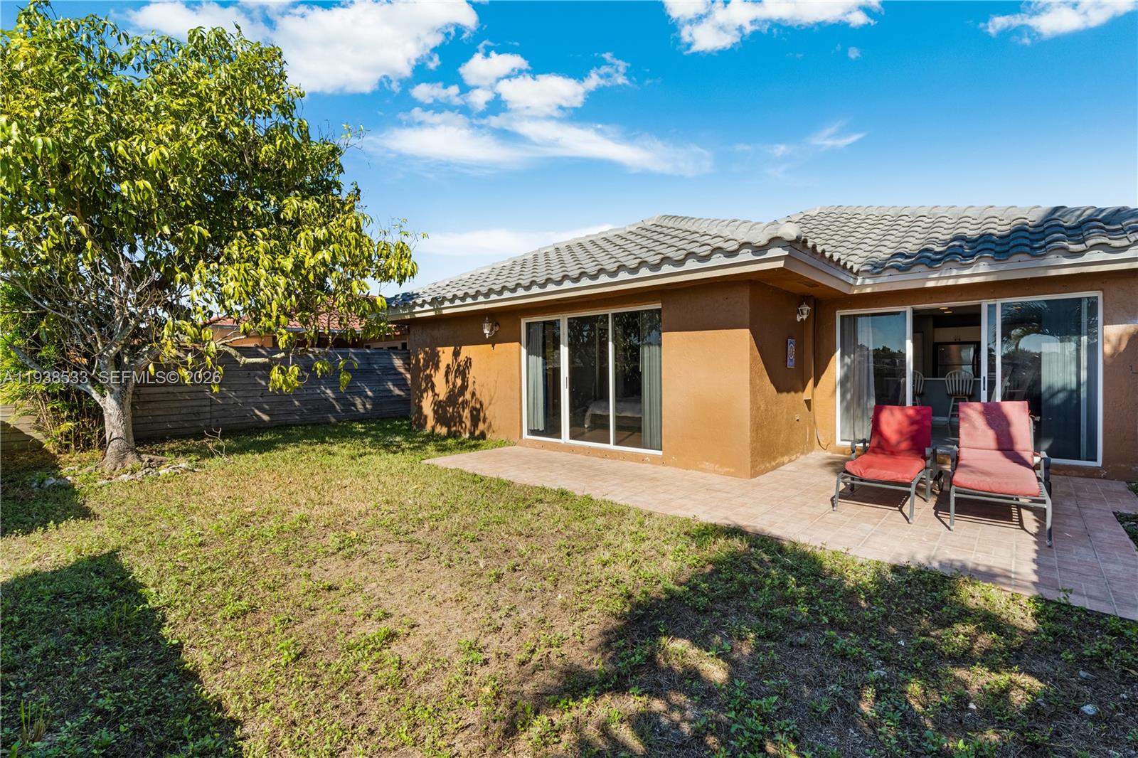 15474 SW 32nd Ter Miami, FL 33185