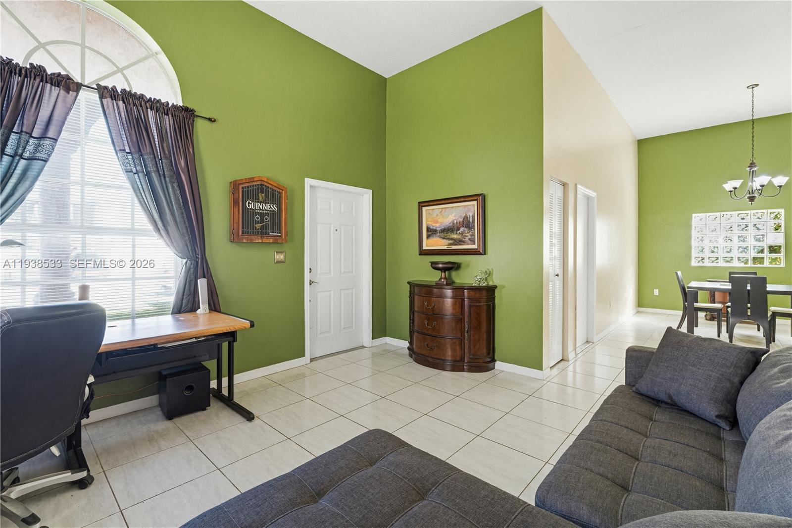 15474 SW 32nd Ter Miami, FL 33185