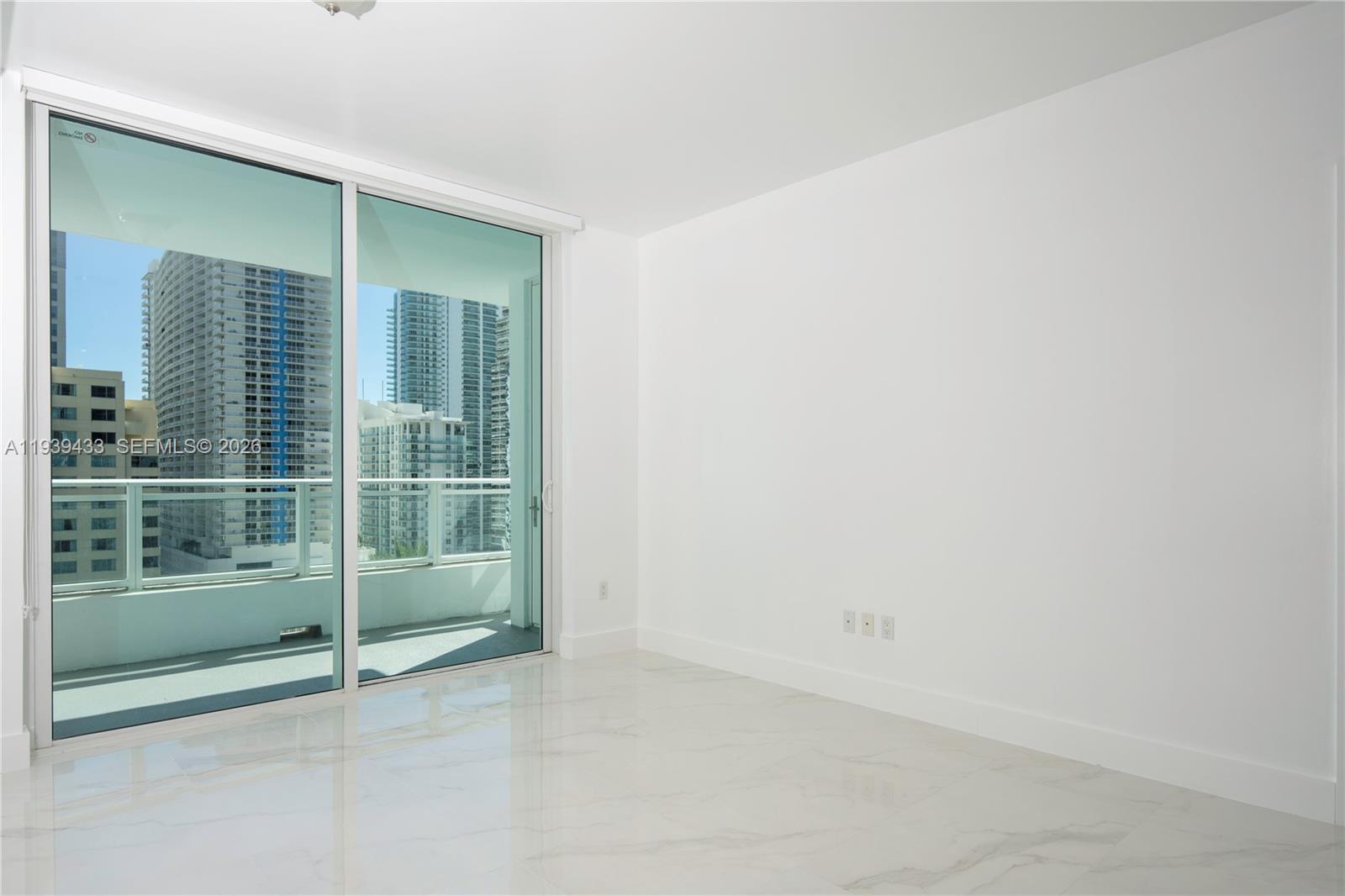 image The Bond on Brickell17