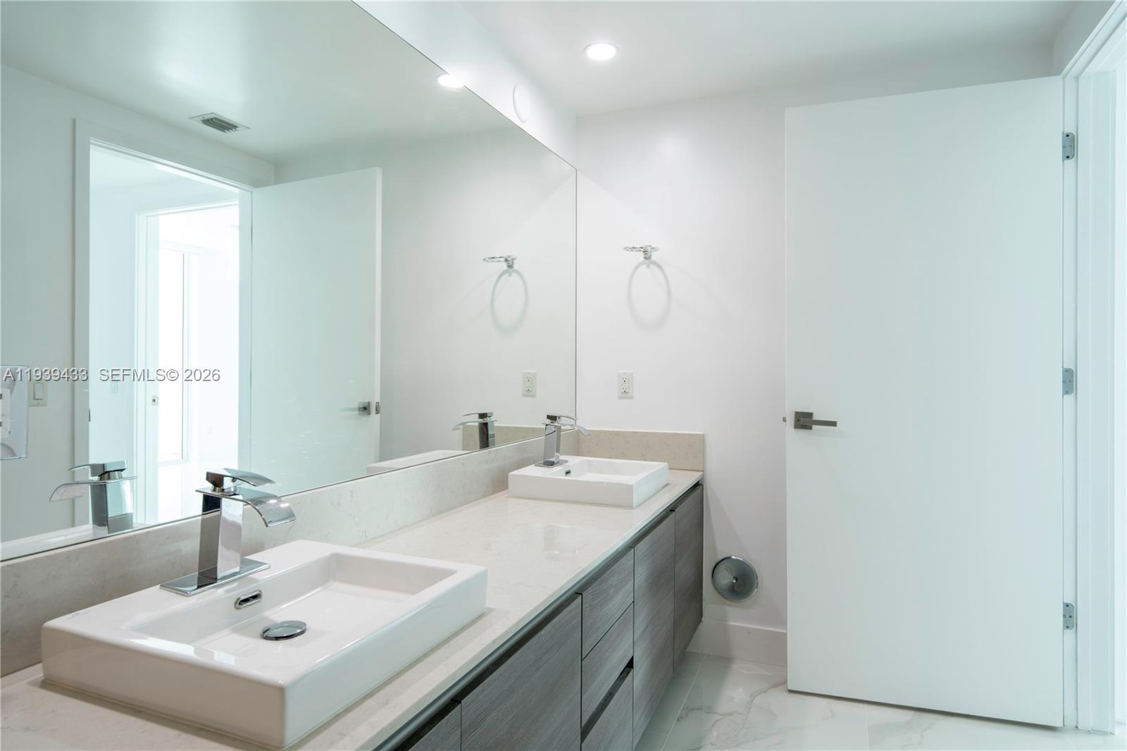 image The Bond on Brickell26