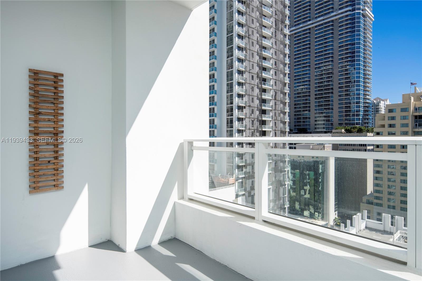 image The Bond on Brickell3