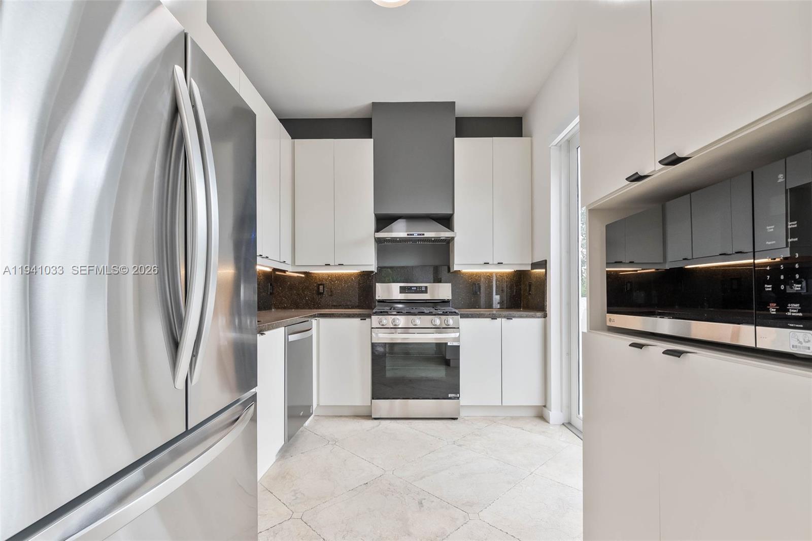 349 Madeira Ave #349 Coral Gables, FL 33134