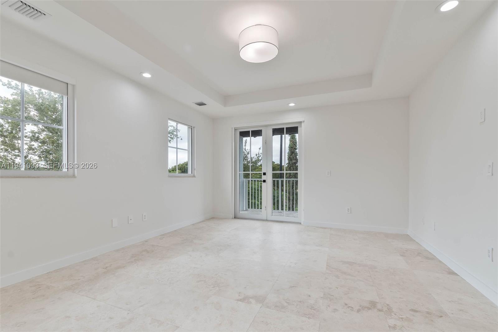 349 Madeira Ave #349 Coral Gables, FL 33134