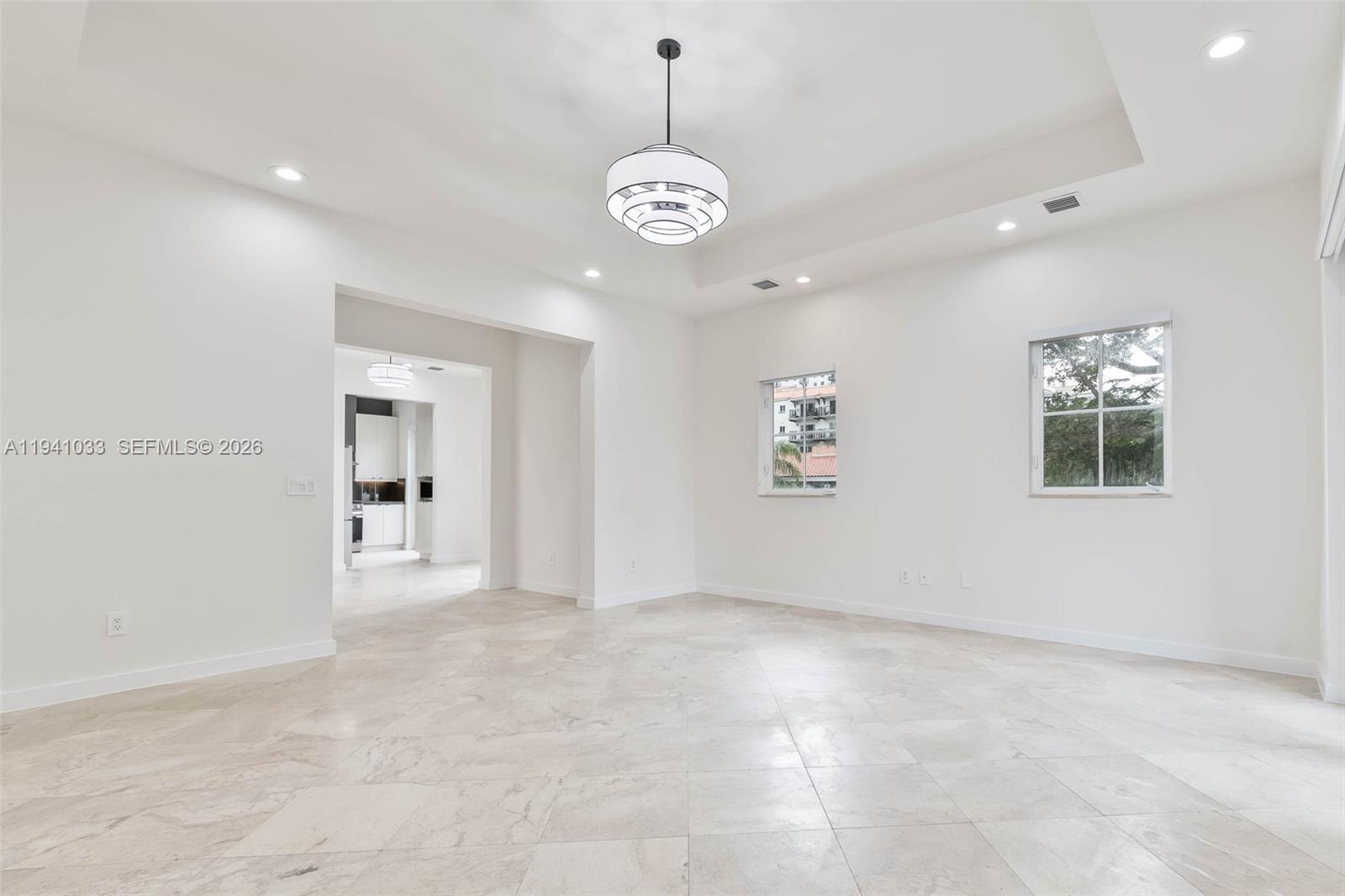 349 Madeira Ave #349 Coral Gables, FL 33134
