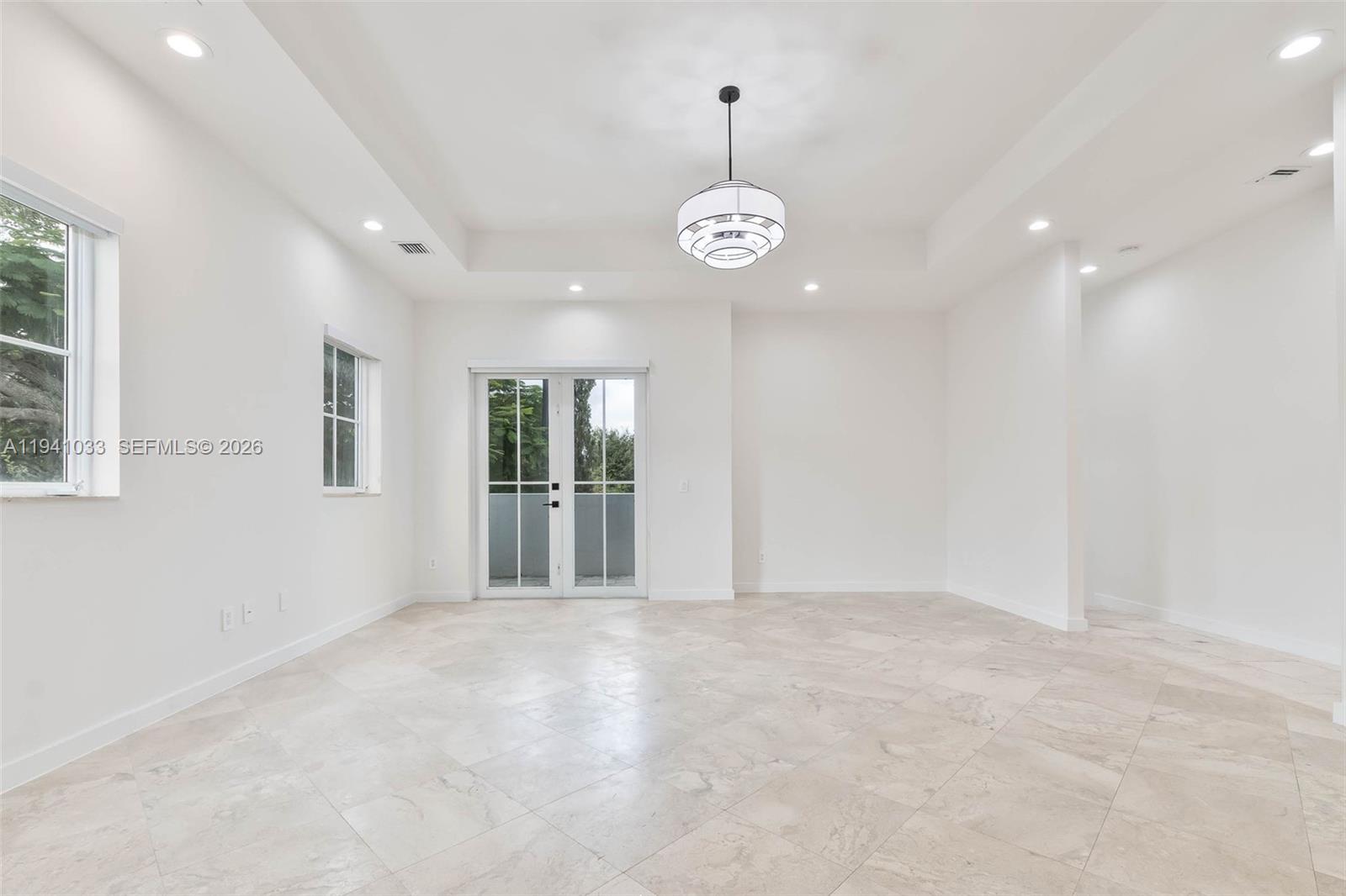 349 Madeira Ave #349 Coral Gables, FL 33134