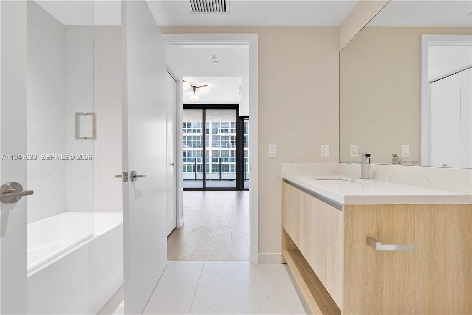 image Alana Bay Harbor Islands36