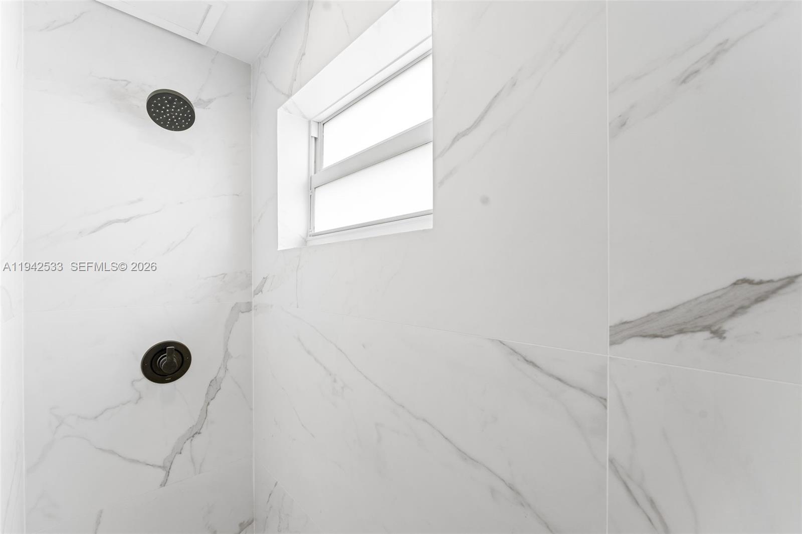 645 NE 121st St #302 North Miami, FL 33161