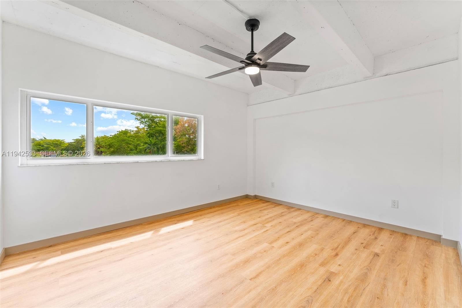 645 NE 121st St #302 North Miami, FL 33161