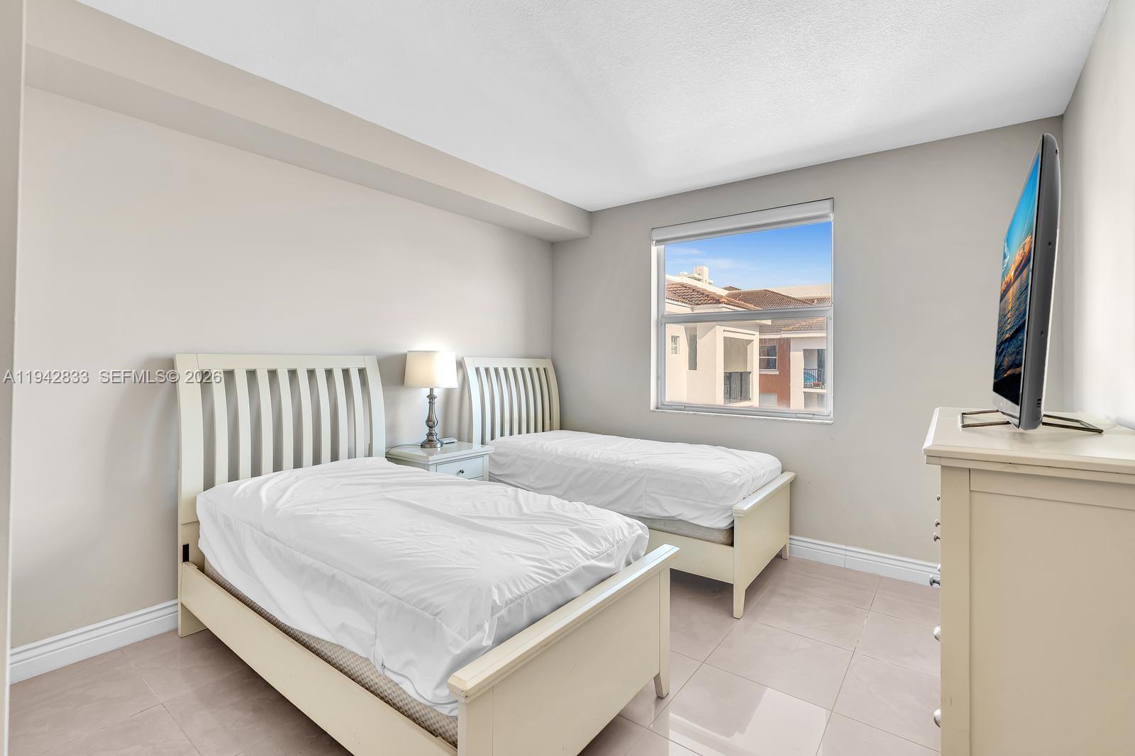 image Porto Bellagio Condo27