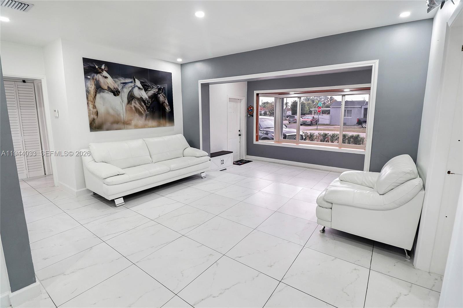 591 SE 5th St Hialeah, FL 33010