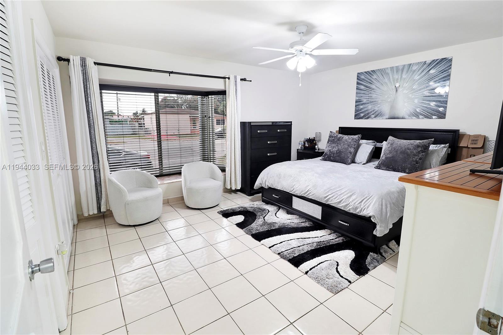 591 SE 5th St Hialeah, FL 33010