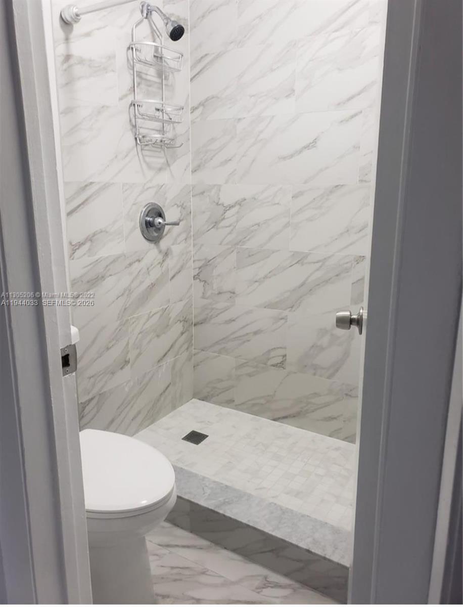 591 SE 5th St Hialeah, FL 33010