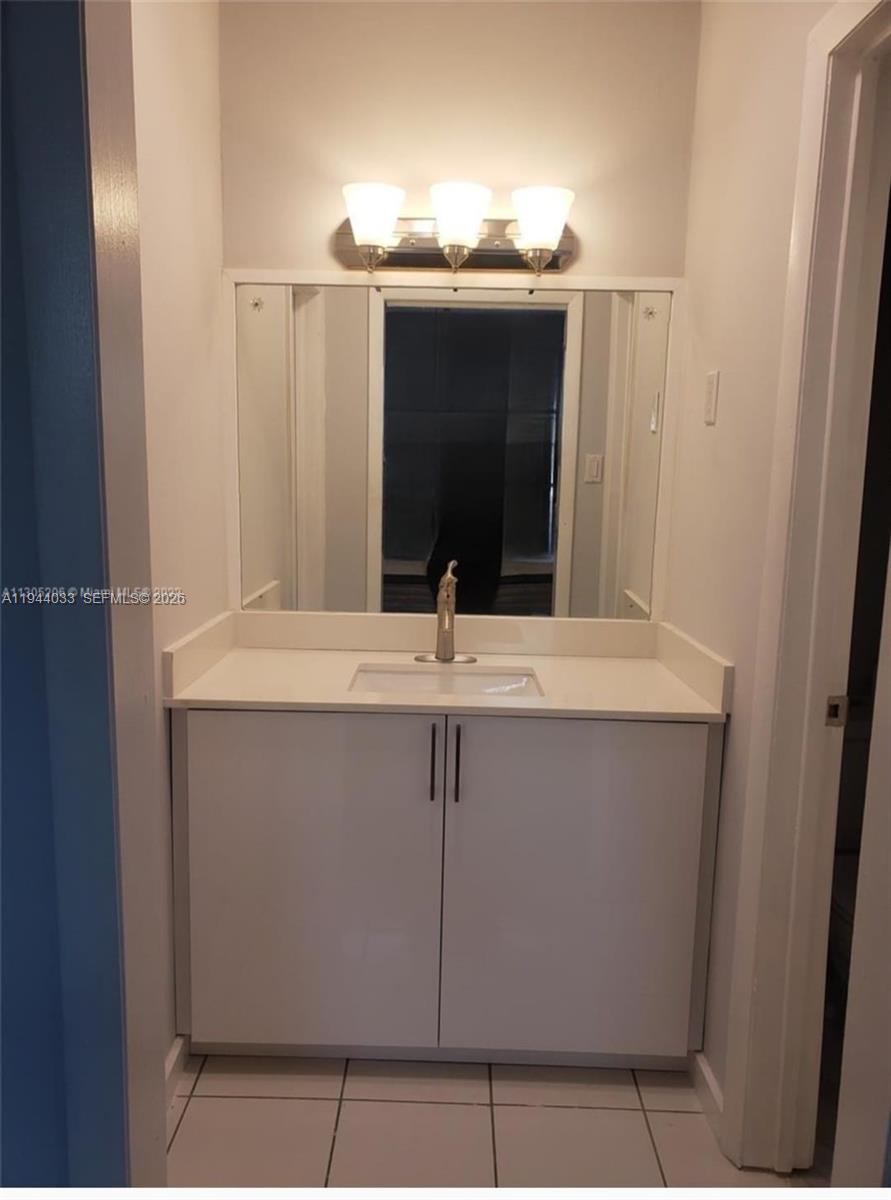 591 SE 5th St Hialeah, FL 33010