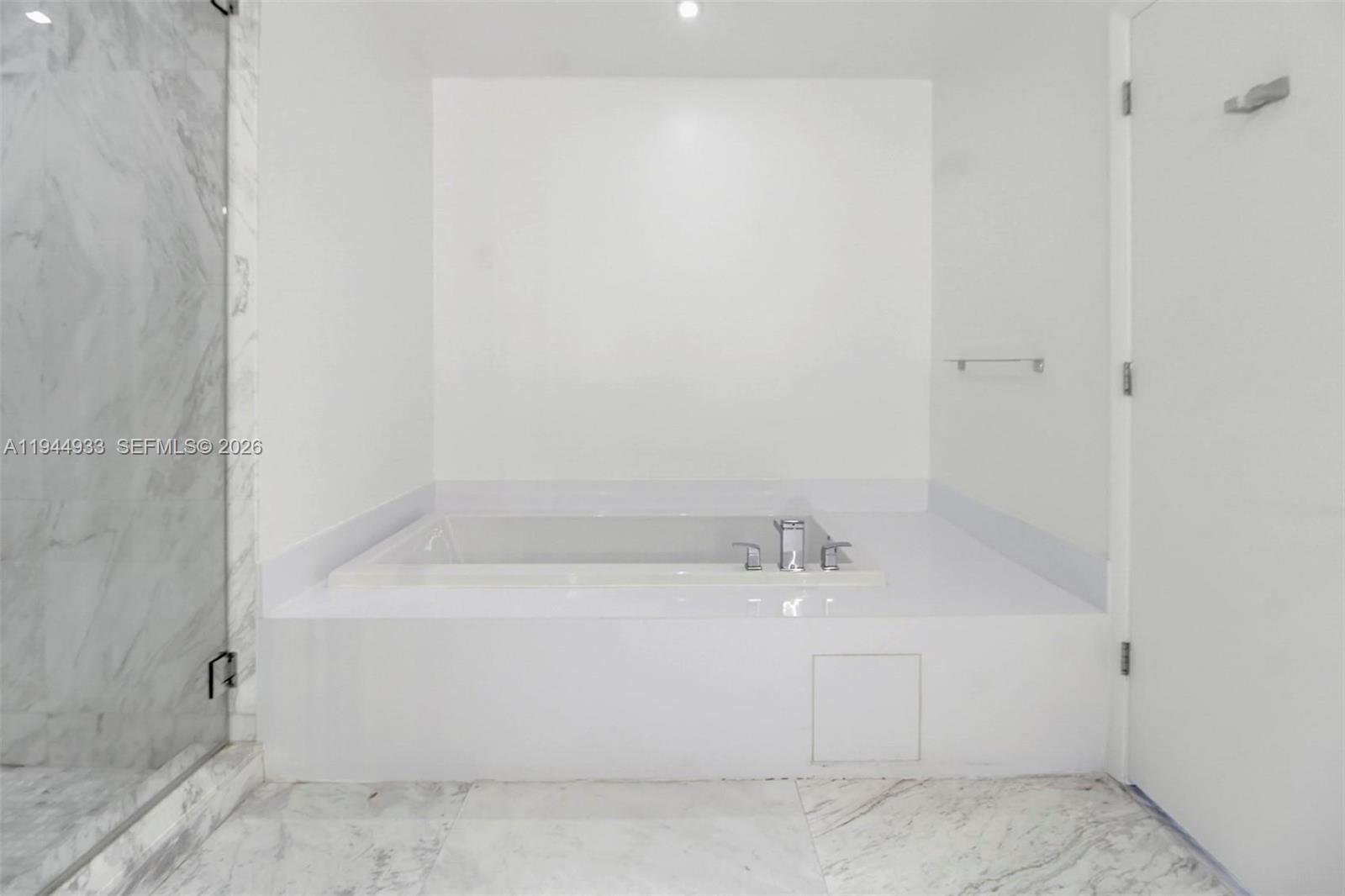 701 N Fort Lauderdale Bch Blvd #705 Fort Lauderdale, FL 33304