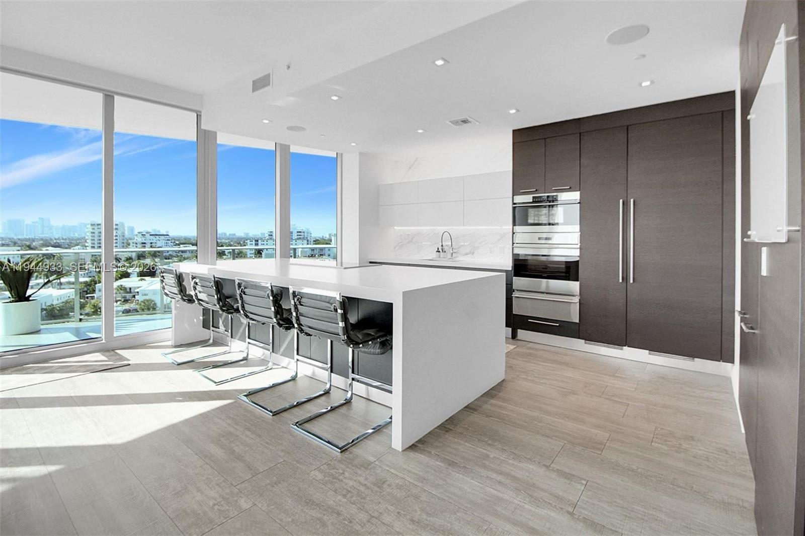 701 N Fort Lauderdale Bch Blvd #705 Fort Lauderdale, FL 33304