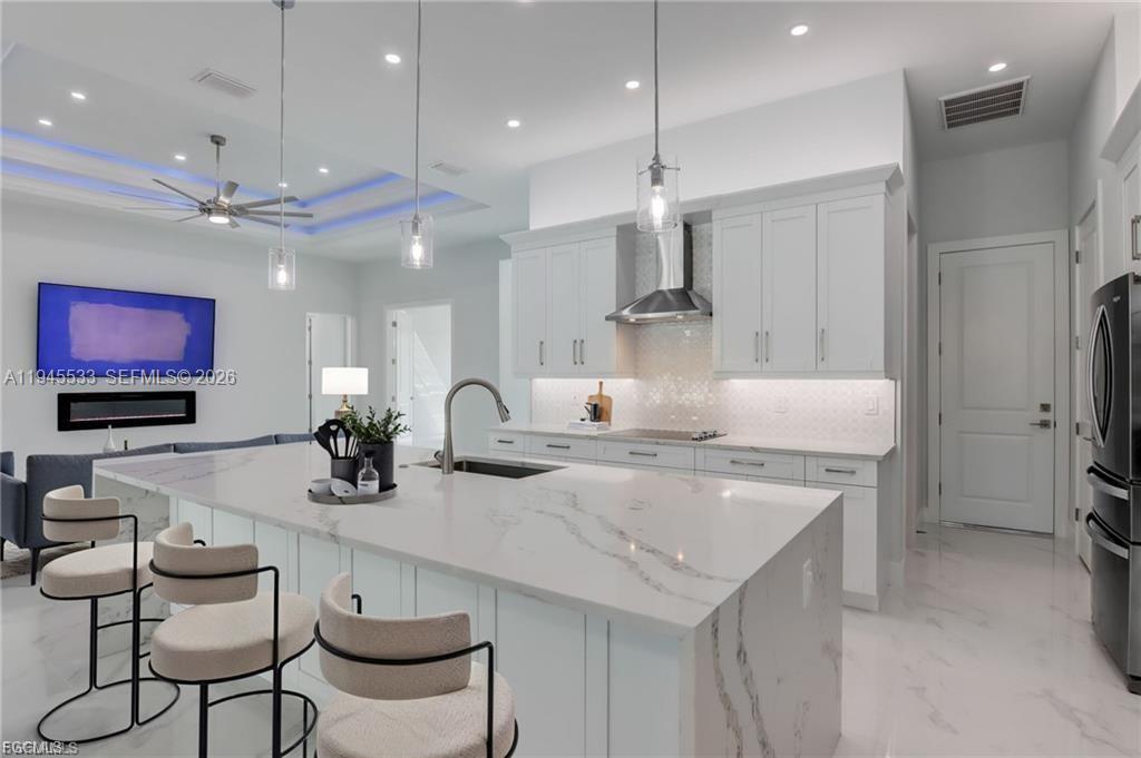 2406 SW 54th Ln Cape Coral, FL 33914