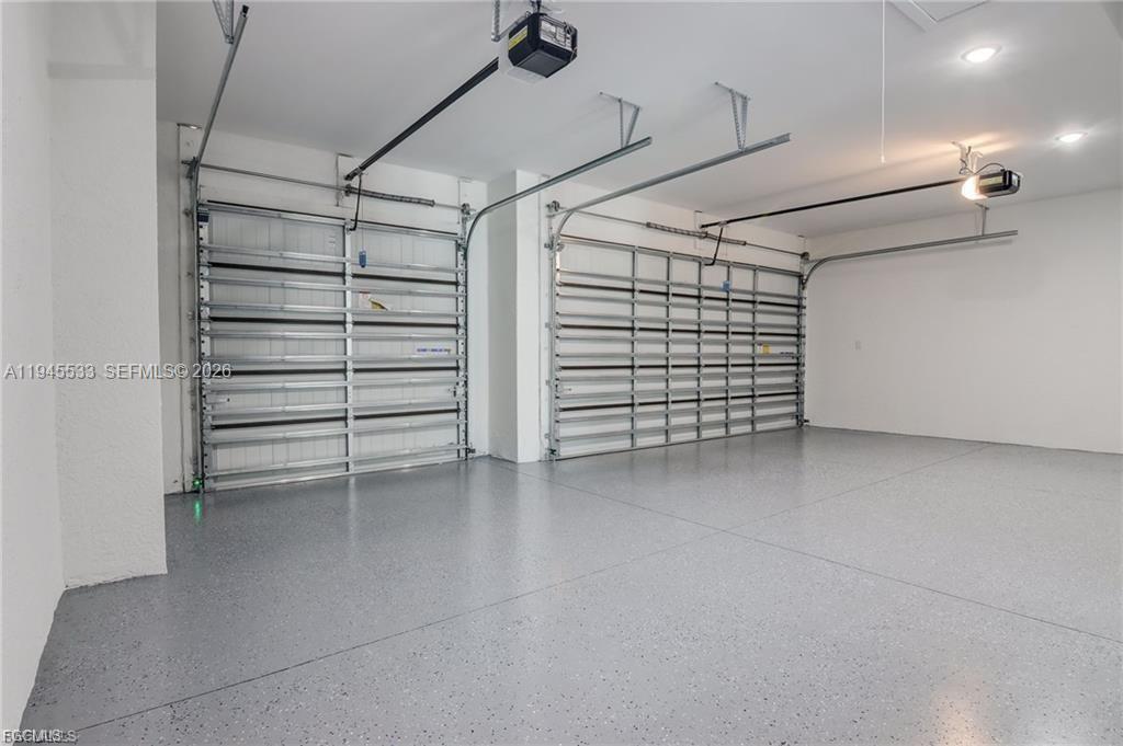 2406 SW 54th Ln Cape Coral, FL 33914