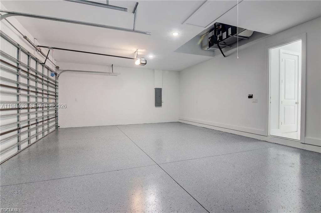 2406 SW 54th Ln Cape Coral, FL 33914