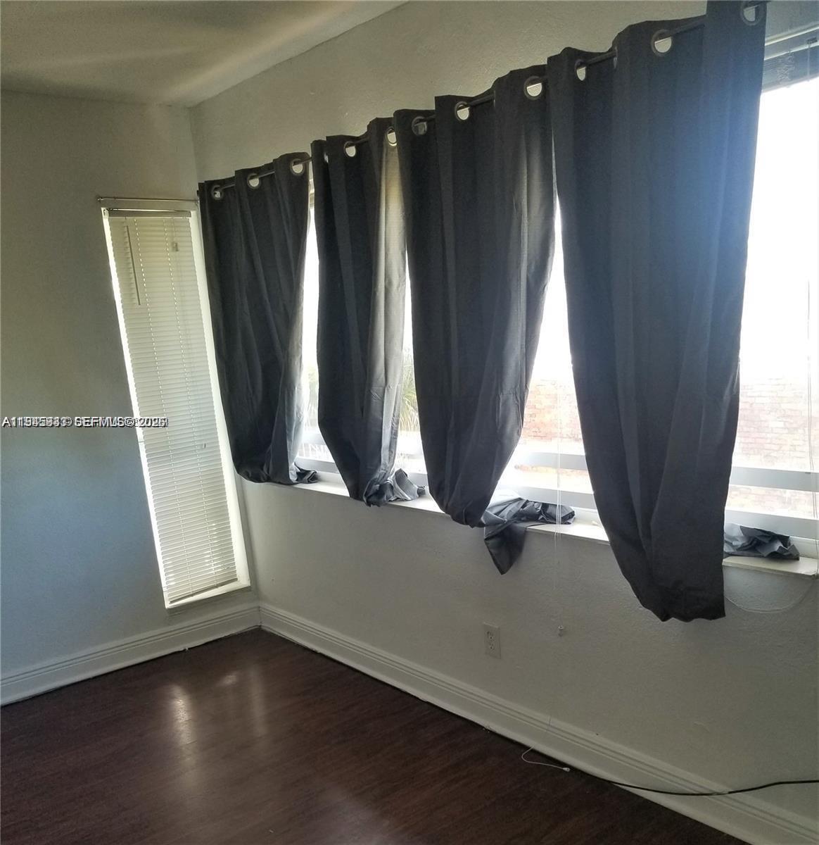 941 NE 169th St #216 North Miami Beach, FL 33162