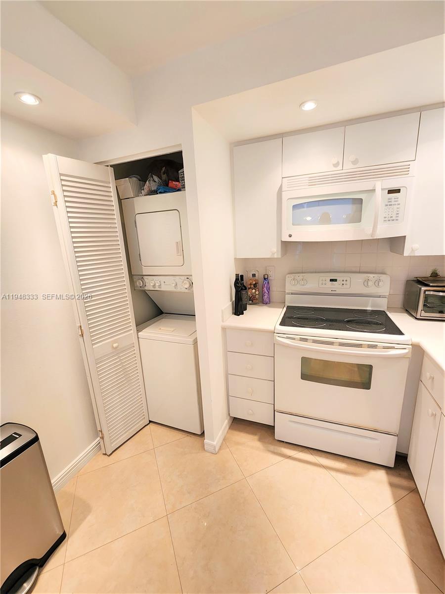 image Winston Towers 7006