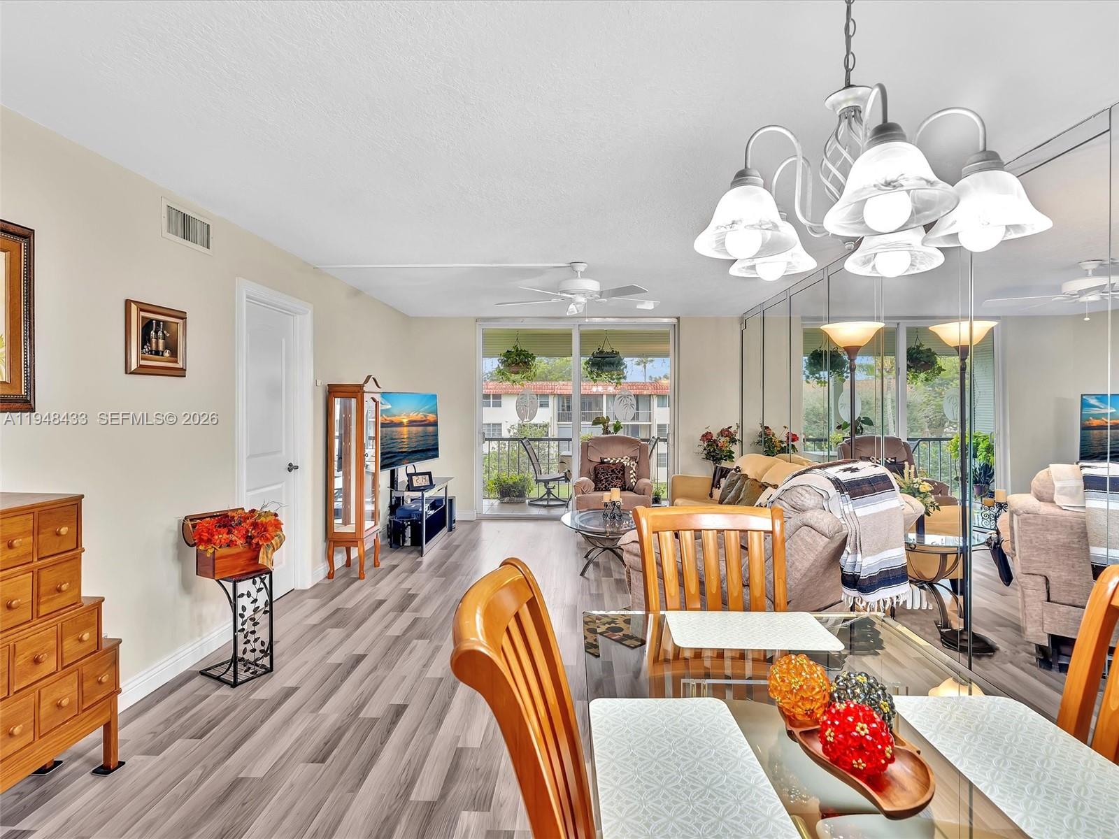 9420 S Hollybrook Lk Dr #302