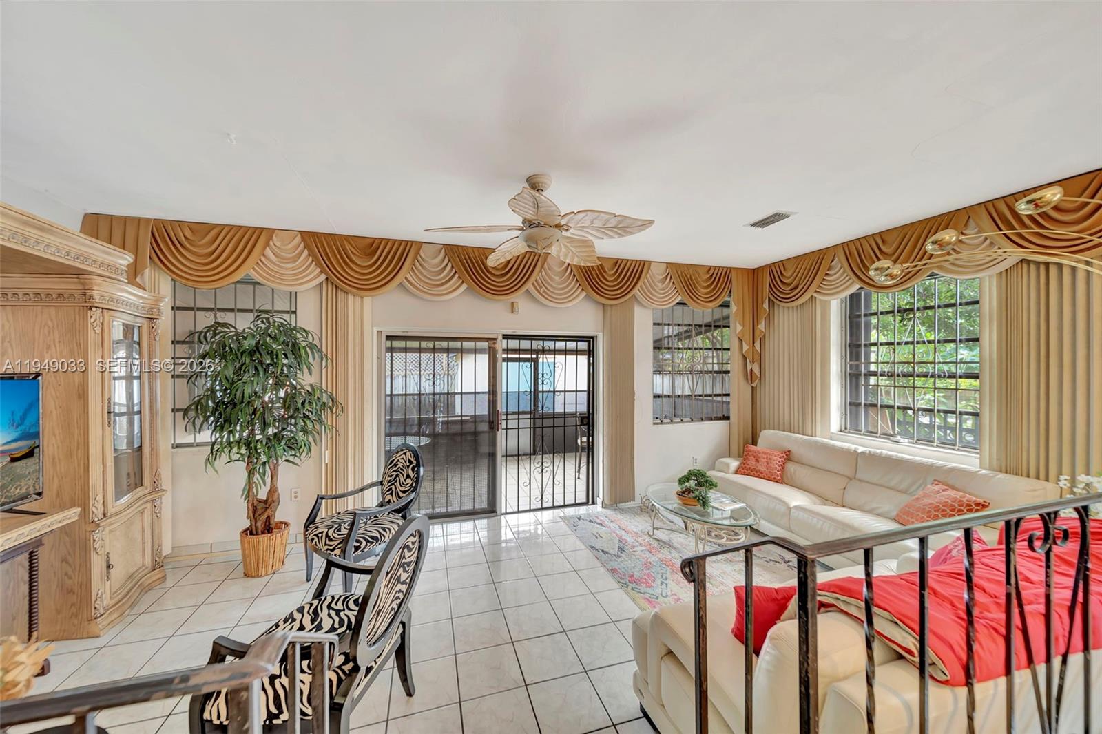 244 NW 43rd St Miami, FL 33127