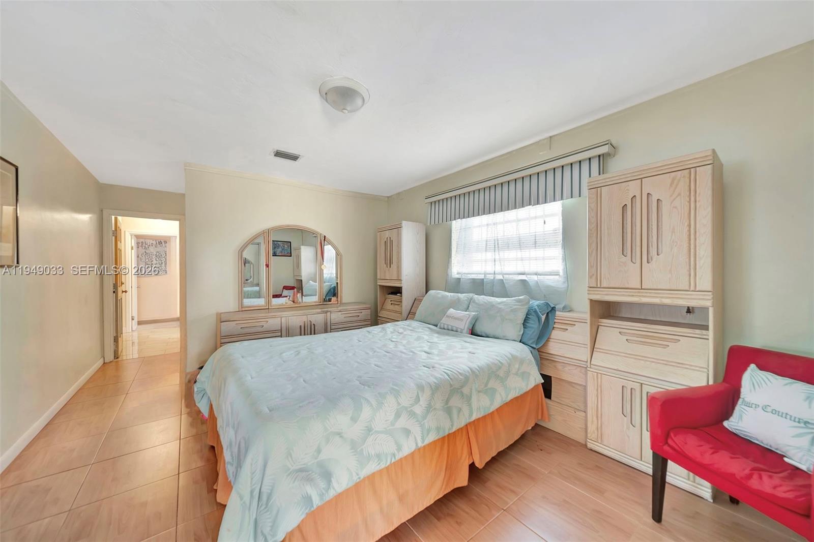 244 NW 43rd St Miami, FL 33127