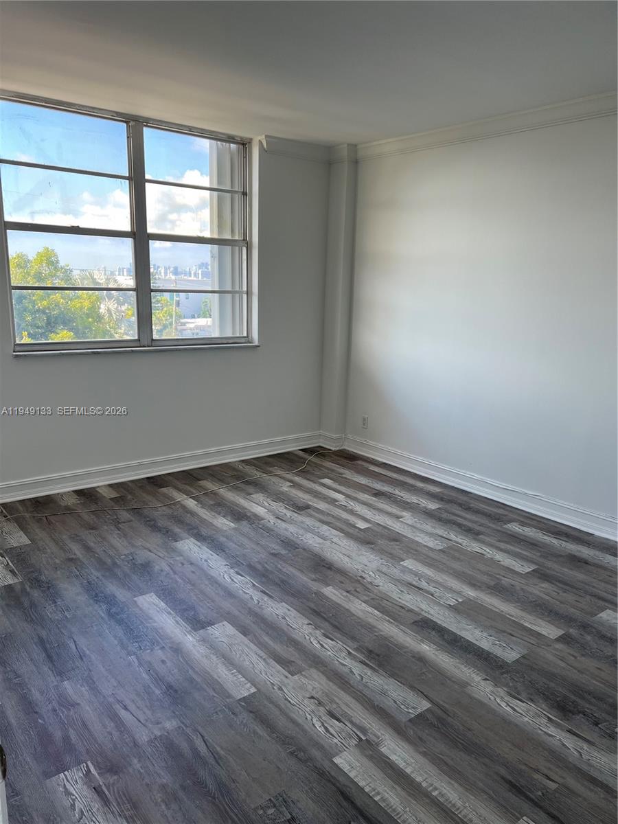 1455 N Treasure Dr #4P North Bay Village, FL 33141