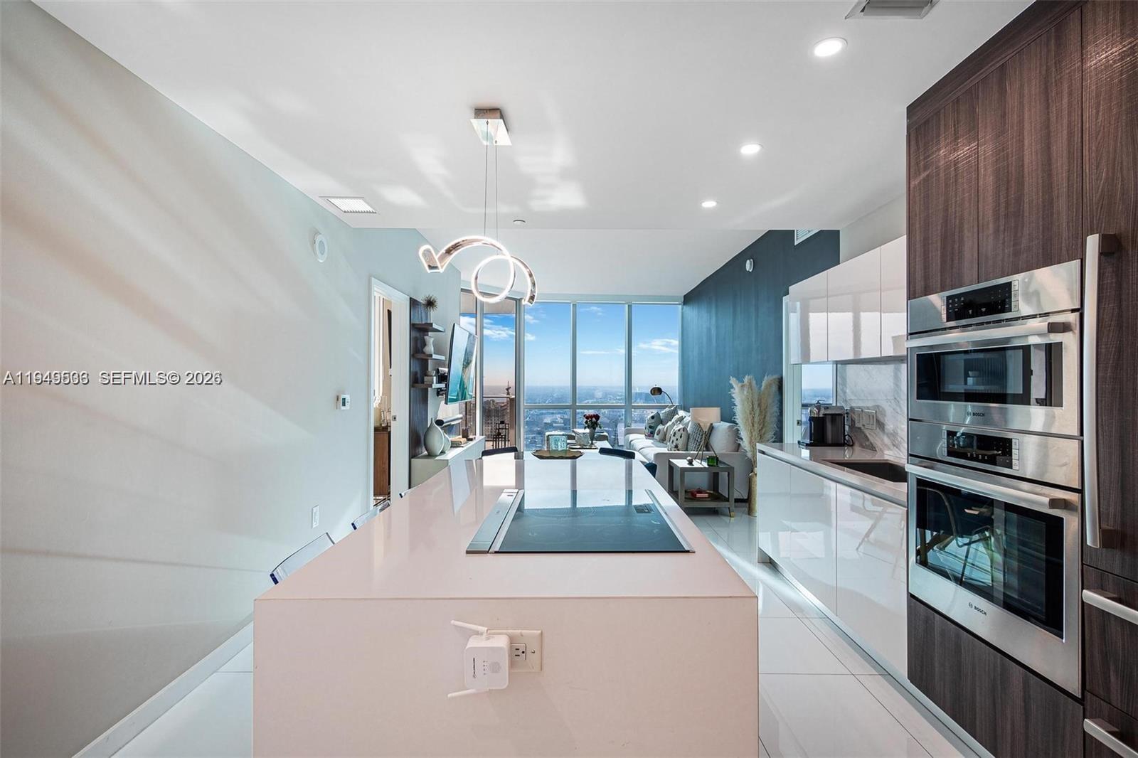 image Paramount Miami Worldcenter1