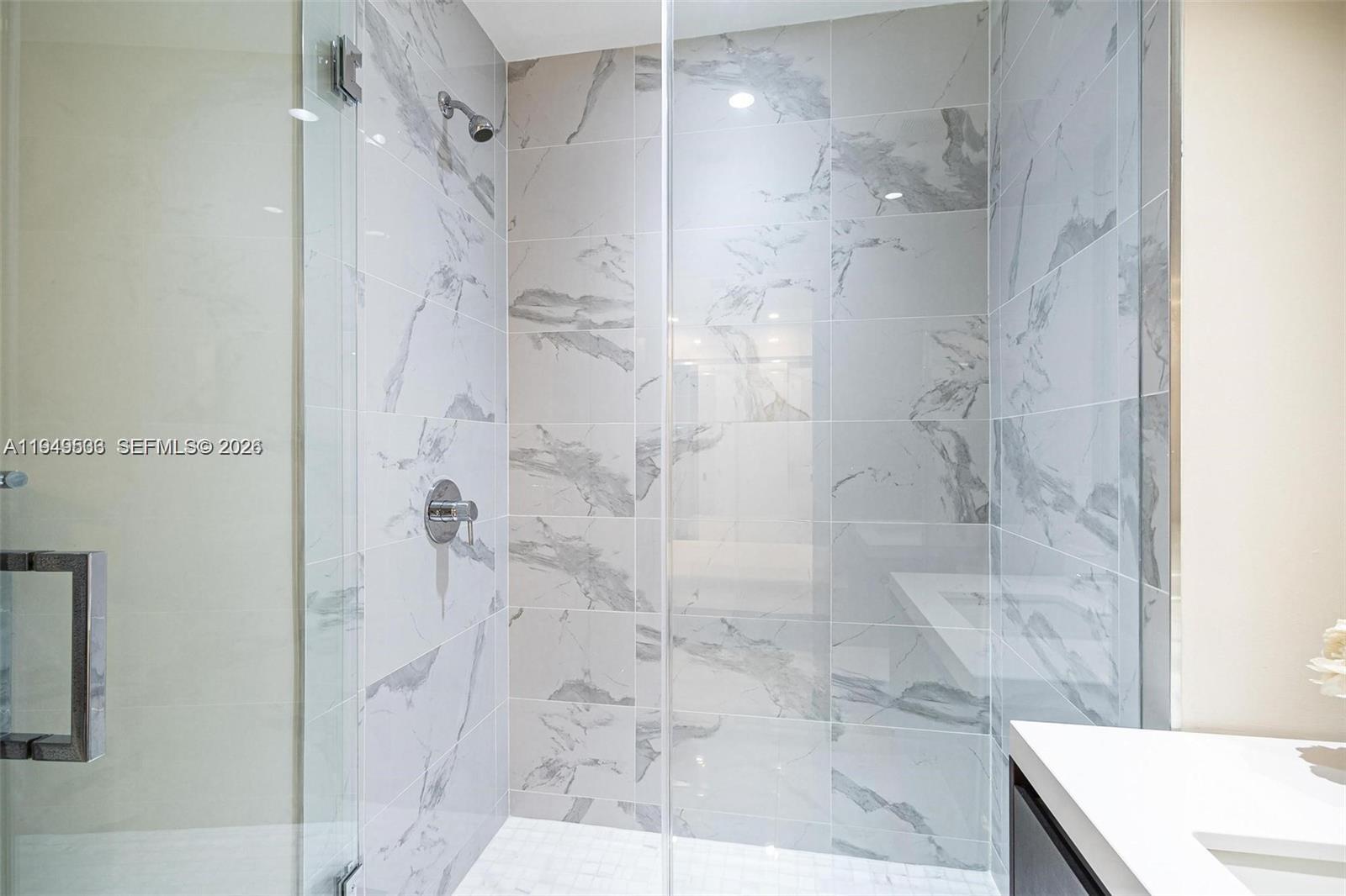 image Paramount Miami Worldcenter24