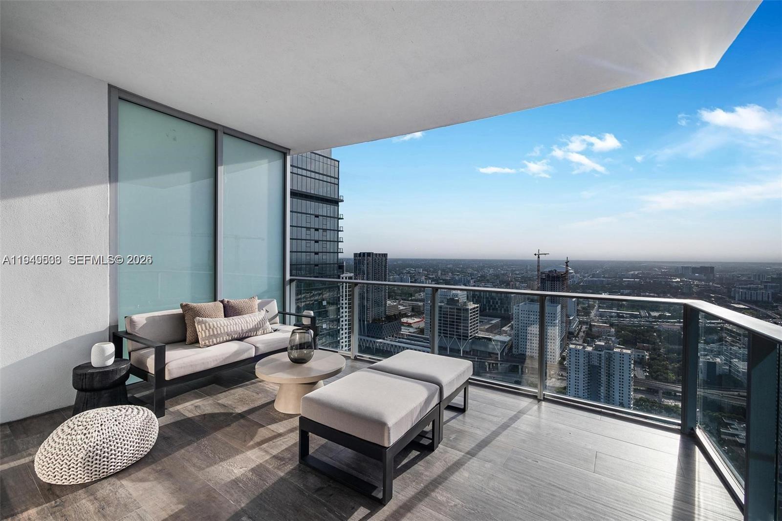 image Paramount Miami Worldcenter38