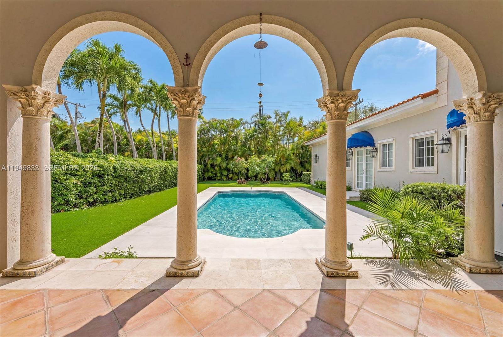 1334 Alhambra Cir Coral Gables, FL 33134