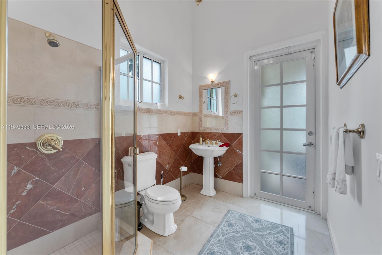 1334 Alhambra Cir Coral Gables, FL 33134