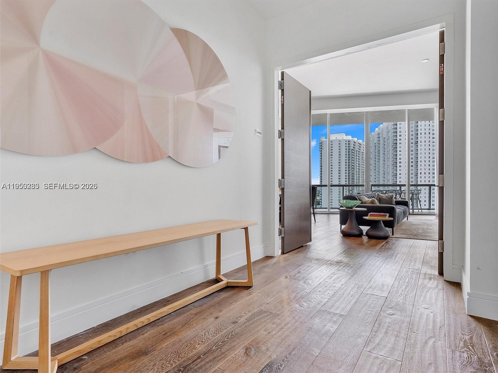 3250 NE 188th St #UPH02 + ROOFTOP W/ POOL Aventura, FL 33180