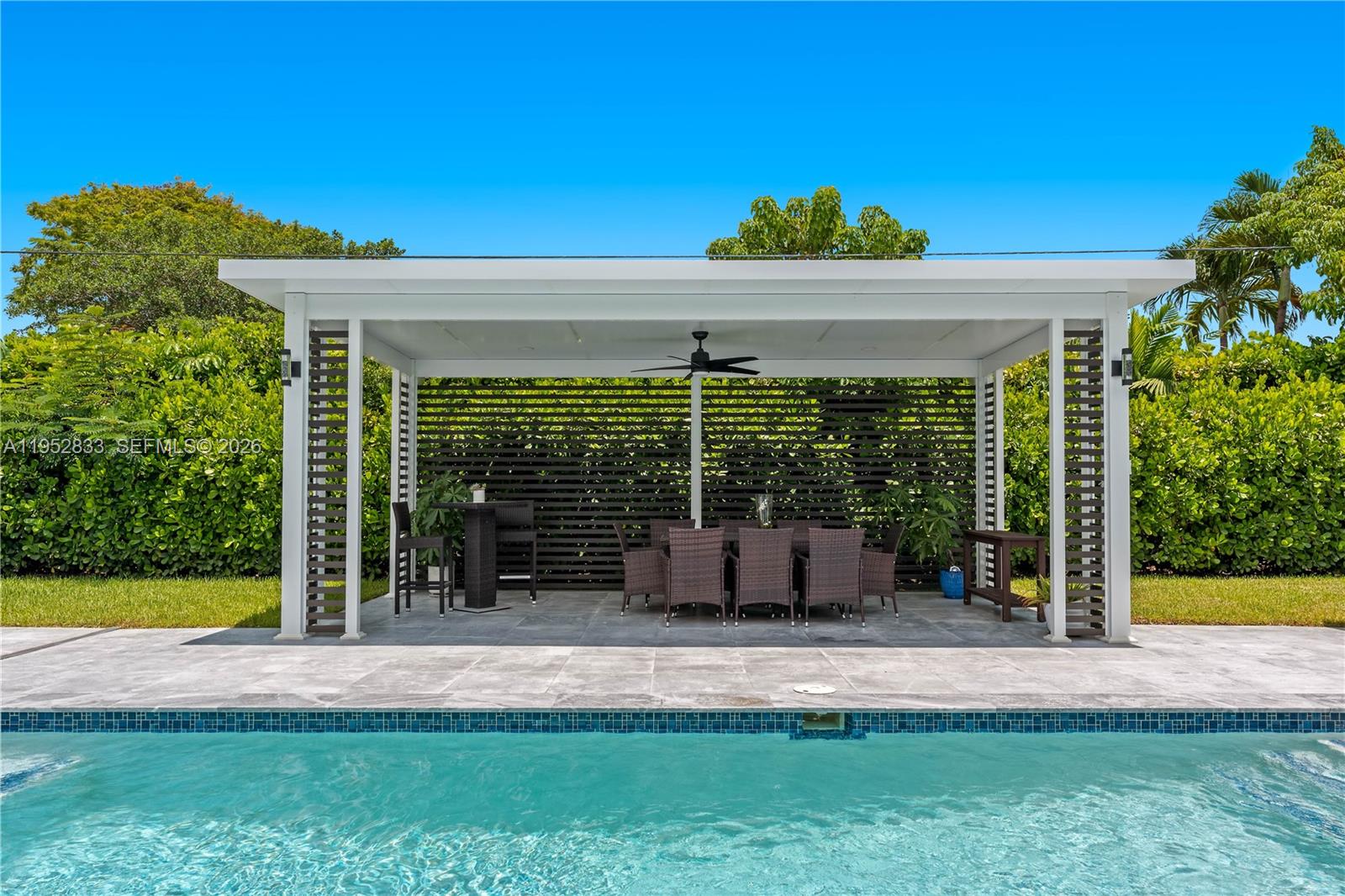 7425 SW 139th Ter Palmetto Bay, FL 33158