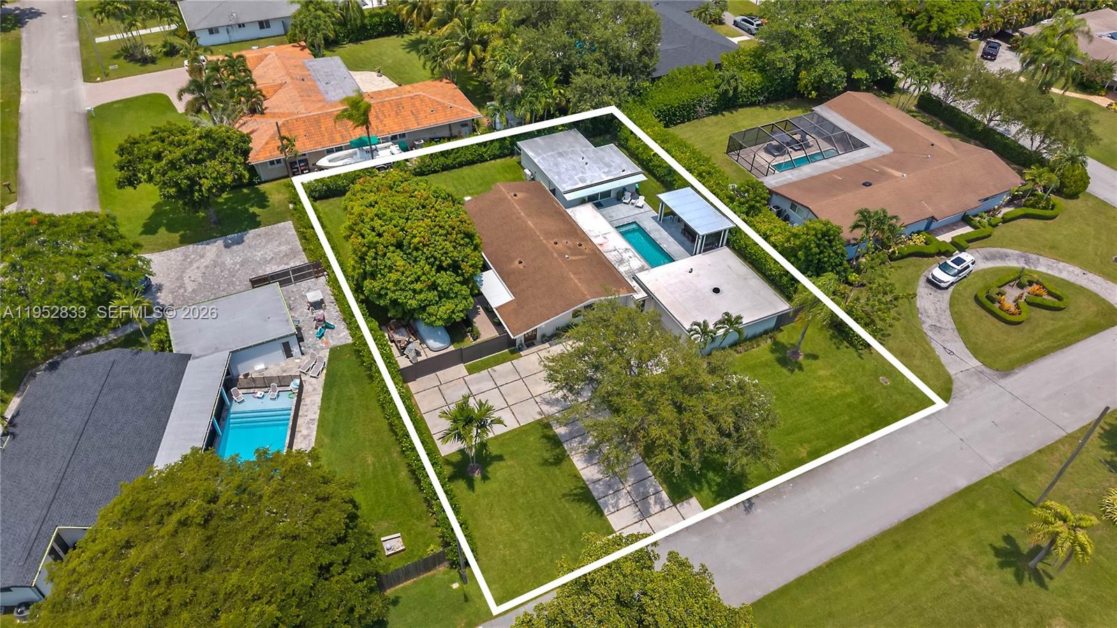 7425 SW 139th Ter Palmetto Bay, FL 33158