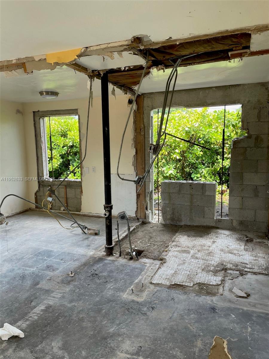 7425 SW 139th Ter Palmetto Bay, FL 33158